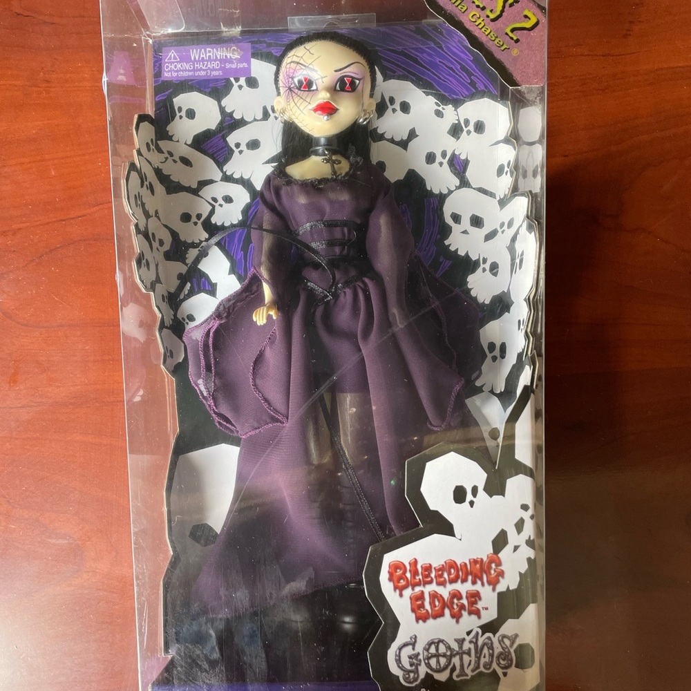 Bleeding Edge Goths Series 2 (Abcynthia Chaser) unopened box